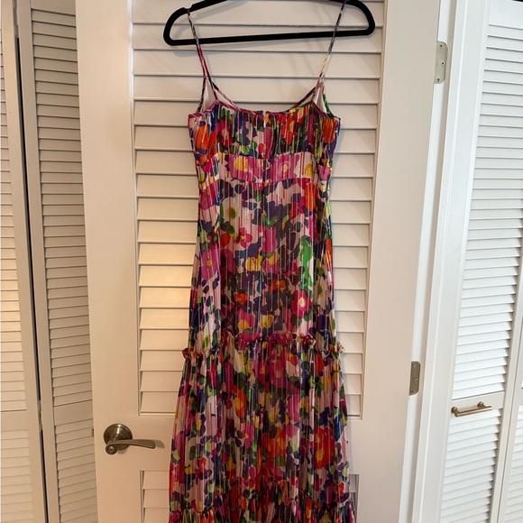 SALONI Colorful Pleated Floral Midi Dress - Picture 3 of 3